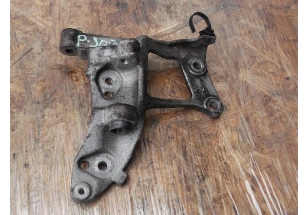 кронштейн генератора Peugeot, Citroen 1.6 hdi, 9656125580, 5706K7